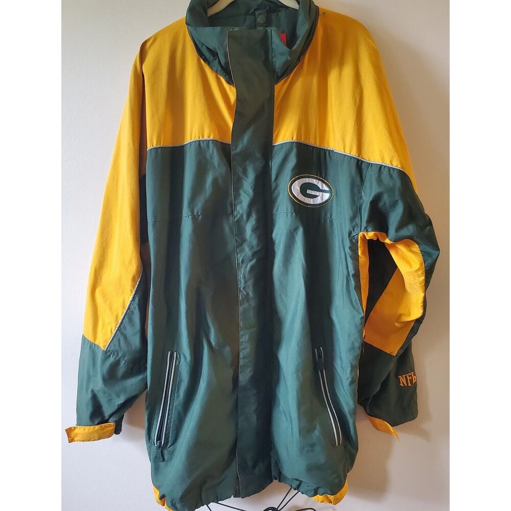 NFL Green Bay Packers G-III Mens Medium Jacket Large Logo Zip Hood Soft Shell M